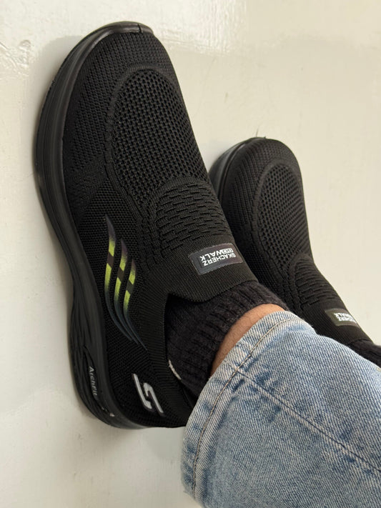002 IMPORTED & STRETCHABLE SKETCHERS-LF